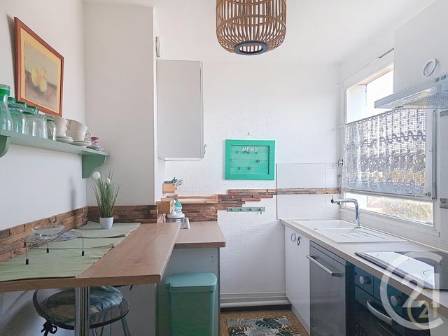 Appartement Studio &agrave; louer - 1 pi&egrave;ce - 34,26 m2 - Compiegne - 60 - PICARDIE