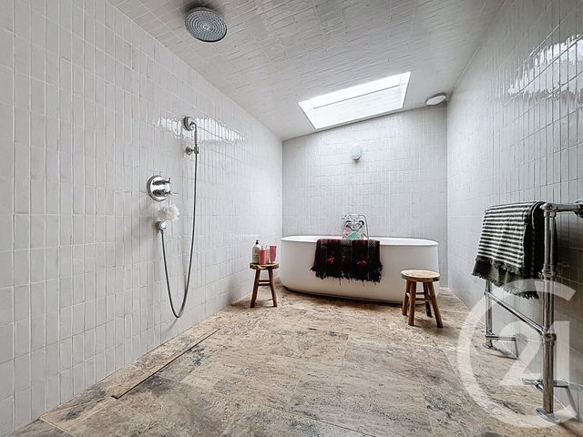 Maison &agrave; louer - 5 pi&egrave;ces - 122,78 m2 - Ste Genevieve Des Bois - 91 - ILE-DE-FRANCE