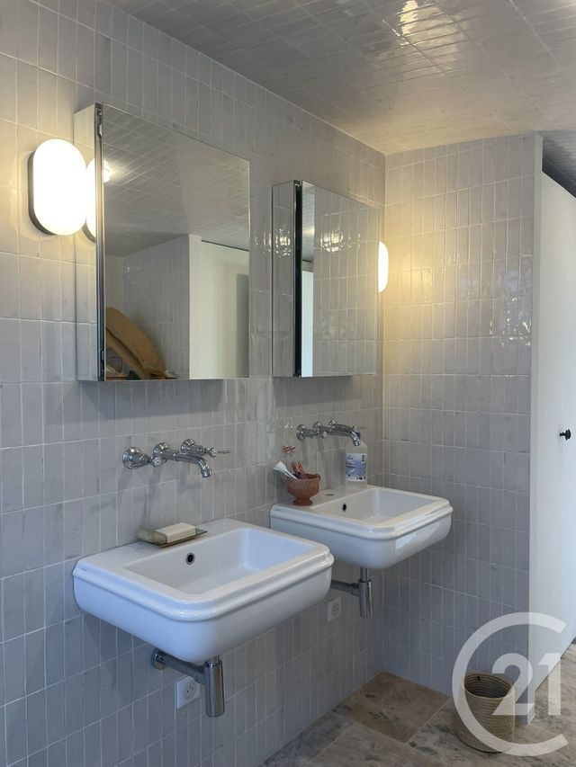 Maison &agrave; louer - 5 pi&egrave;ces - 122,78 m2 - Ste Genevieve Des Bois - 91 - ILE-DE-FRANCE