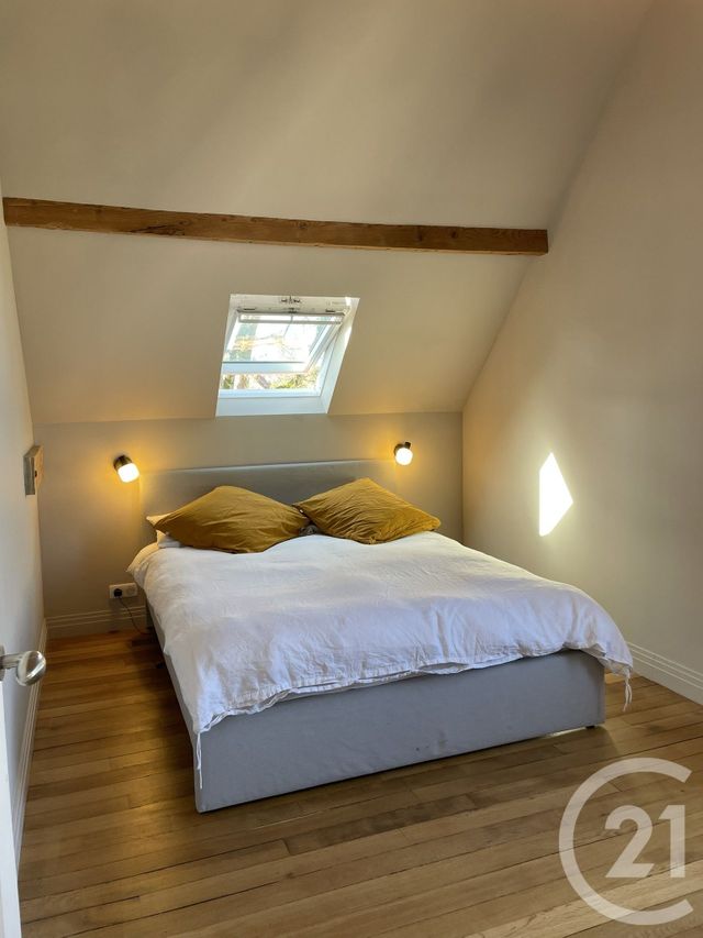 Maison &agrave; louer - 5 pi&egrave;ces - 122,78 m2 - Ste Genevieve Des Bois - 91 - ILE-DE-FRANCE