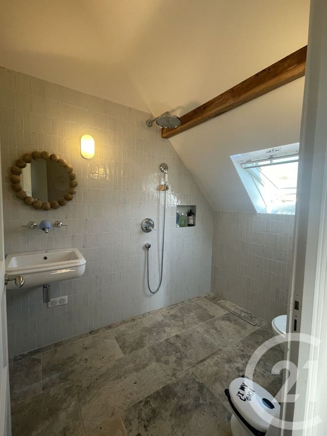 Maison &agrave; louer - 5 pi&egrave;ces - 122,78 m2 - Ste Genevieve Des Bois - 91 - ILE-DE-FRANCE