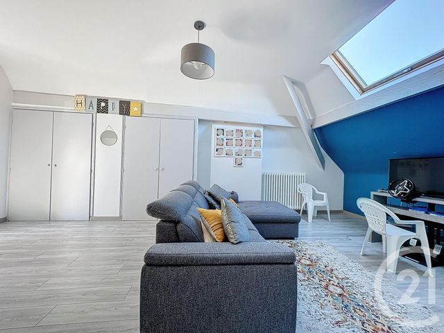 Maison &agrave; louer - 7 pi&egrave;ces - 183,97 m2 - Ste Genevieve Des Bois - 91 - ILE-DE-FRANCE