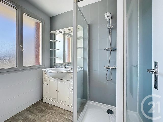 Appartement F2 &agrave; louer - 2 pi&egrave;ces - 35,81 m2 - Ste Genevieve Des Bois - 91 - ILE-DE-FRANCE