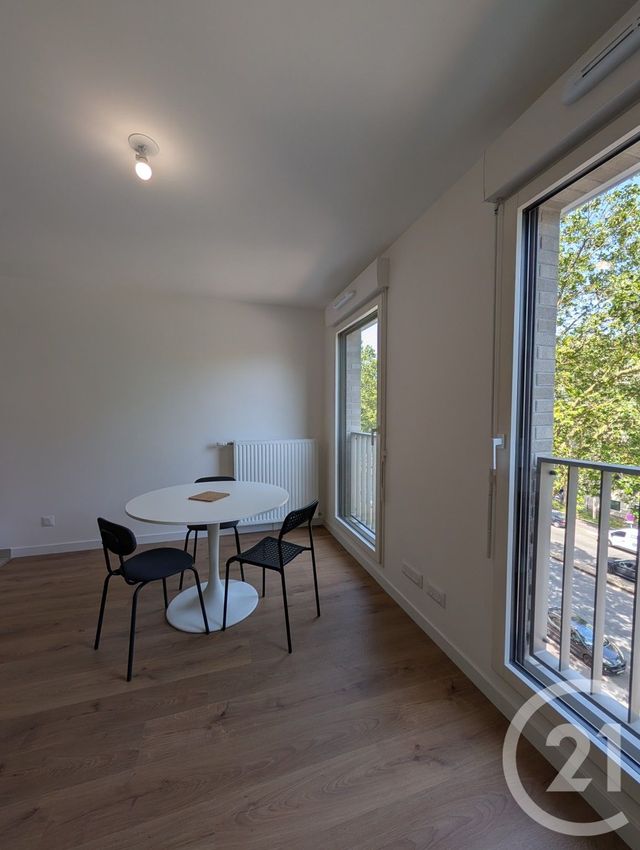 Appartement Studio &agrave; louer - 1 pi&egrave;ce - 29,11 m2 - Bagneux - 92 - ILE-DE-FRANCE