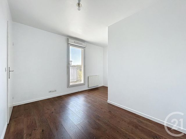 Appartement F2 &agrave; louer - 2 pi&egrave;ces - 36,39 m2 - Ste Genevieve Des Bois - 91 - ILE-DE-FRANCE