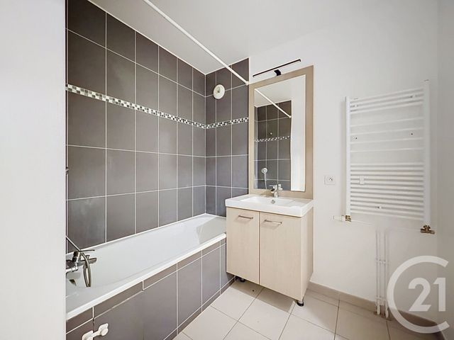 Appartement T3 &agrave; vendre - 3 pi&egrave;ces - 60,50 m2 - Massy - 91 - ILE-DE-FRANCE