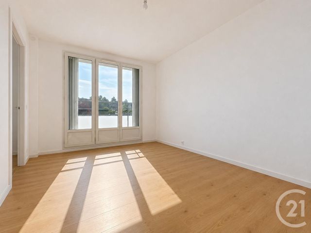 Appartement F2 &agrave; louer - 2 pi&egrave;ces - 40,56 m2 - St Michel Sur Orge - 91 - ILE-DE-FRANCE