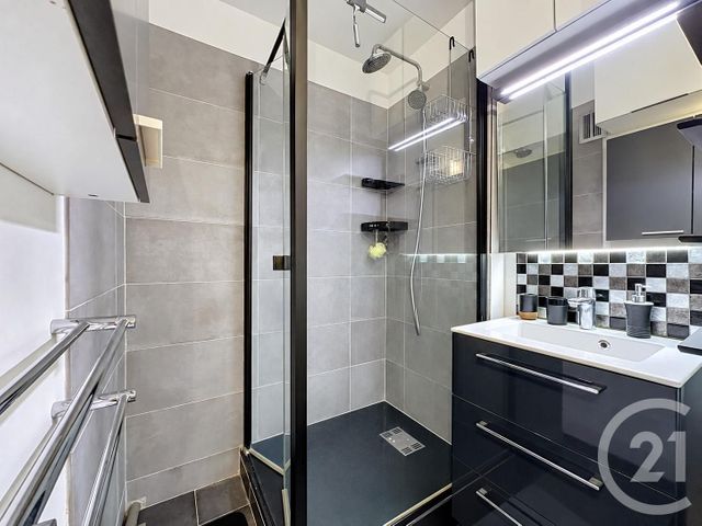 Appartement F2 &agrave; louer - 2 pi&egrave;ces - 45,03 m2 - Ste Genevieve Des Bois - 91 - ILE-DE-FRANCE