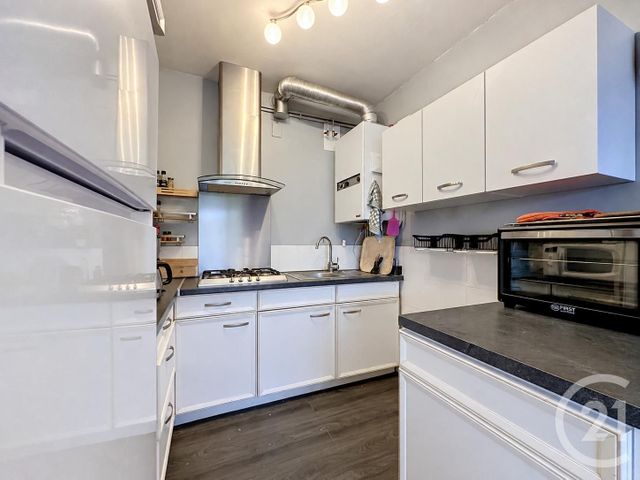 Appartement F2 &agrave; louer - 2 pi&egrave;ces - 45,03 m2 - Ste Genevieve Des Bois - 91 - ILE-DE-FRANCE