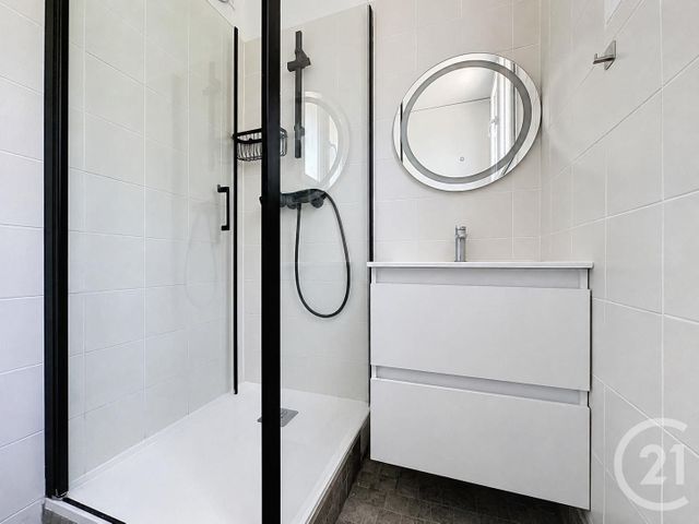 Appartement F2 &agrave; louer - 2 pi&egrave;ces - 38,36 m2 - Ste Genevieve Des Bois - 91 - ILE-DE-FRANCE