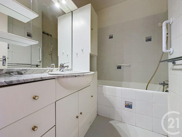Appartement F3 &agrave; louer - 3 pi&egrave;ces - 61,57 m2 - Longjumeau - 91 - ILE-DE-FRANCE