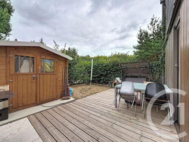 Appartement F3 &agrave; louer - 3 pi&egrave;ces - 65,99 m2 - Ste Genevieve Des Bois - 91 - ILE-DE-FRANCE