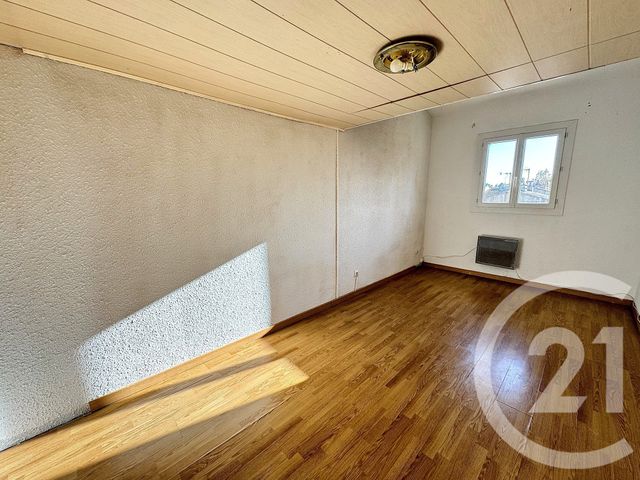 Appartement F5 à vendre - 5 pièces - 80,64 m2 - La Londe Les Maures - 83 - PROVENCE-ALPES-COTE-D-AZUR