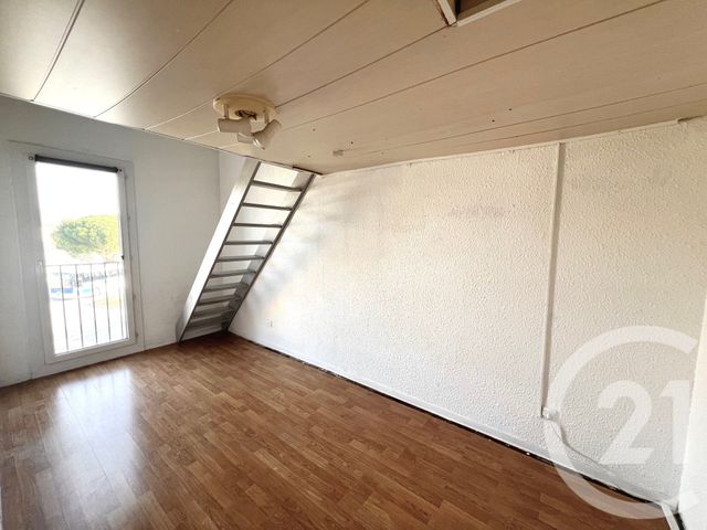 Appartement F5 &agrave; vendre - 5 pi&egrave;ces - 80,64 m2 - La Londe Les Maures - 83 - PROVENCE-ALPES-COTE-D-AZUR