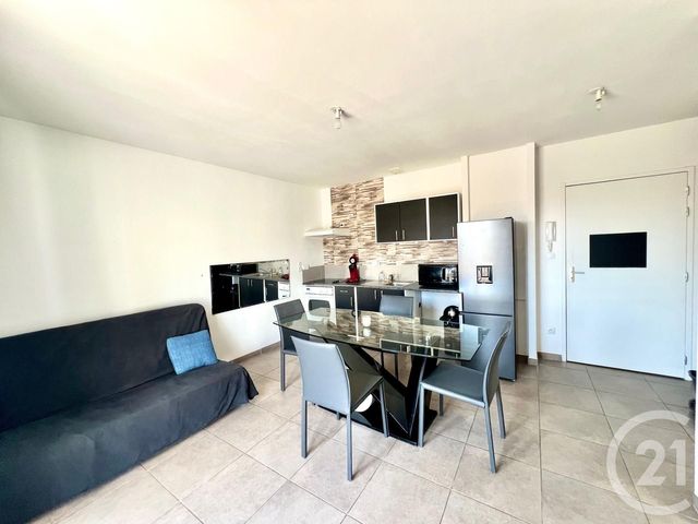 Appartement F2 à vendre - 2 pièces - 36,09 m2 - La Crau - 83 - PROVENCE-ALPES-COTE-D-AZUR