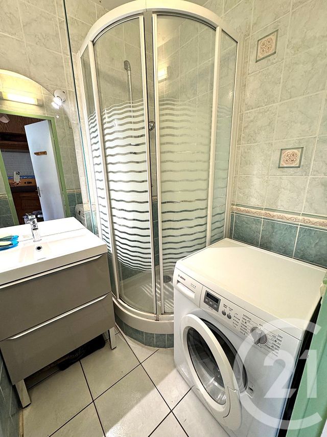 Appartement F1 à vendre - 1 pièce - 20,15 m2 - Bormes Les Mimosas - 83 - PROVENCE-ALPES-COTE-D-AZUR