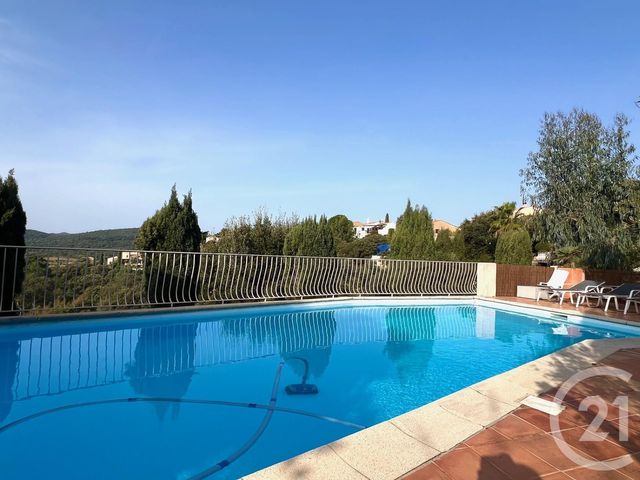 Maison &agrave; vendre - 5 pi&egrave;ces - 200 m2 - La Londe Les Maures - 83 - PROVENCE-ALPES-COTE-D-AZUR