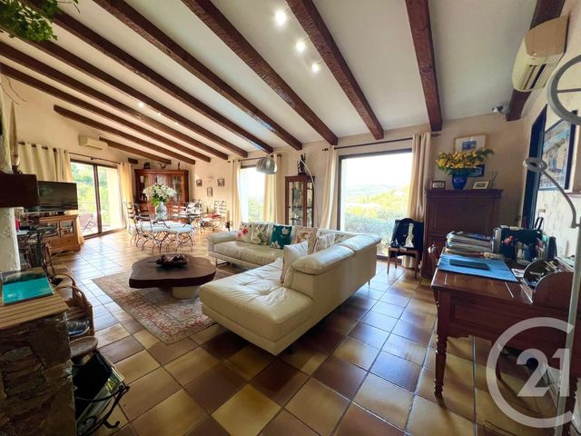 Maison &agrave; vendre - 5 pi&egrave;ces - 200 m2 - La Londe Les Maures - 83 - PROVENCE-ALPES-COTE-D-AZUR