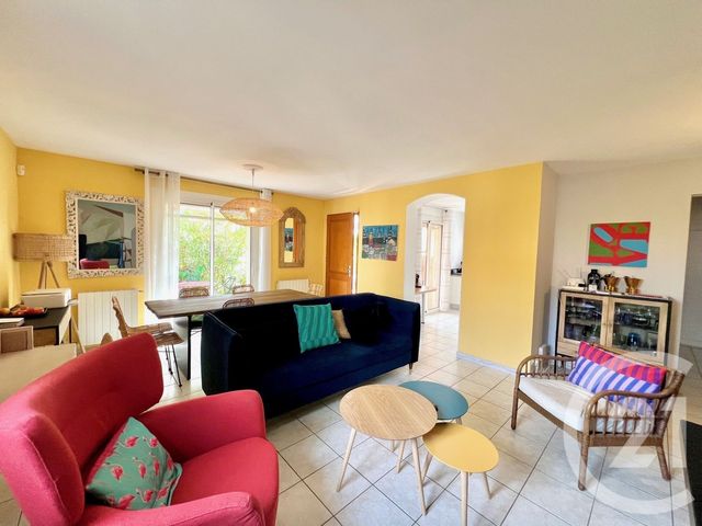 Maison à vendre - 5 pièces - 100 m2 - La Londe Les Maures - 83 - PROVENCE-ALPES-COTE-D-AZUR