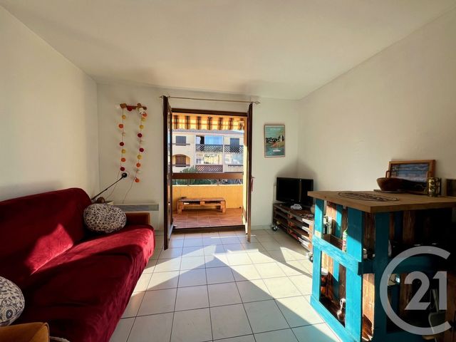 Appartement F1 à vendre - 1 pièce - 18 m2 - La Londe Les Maures - 83 - PROVENCE-ALPES-COTE-D-AZUR