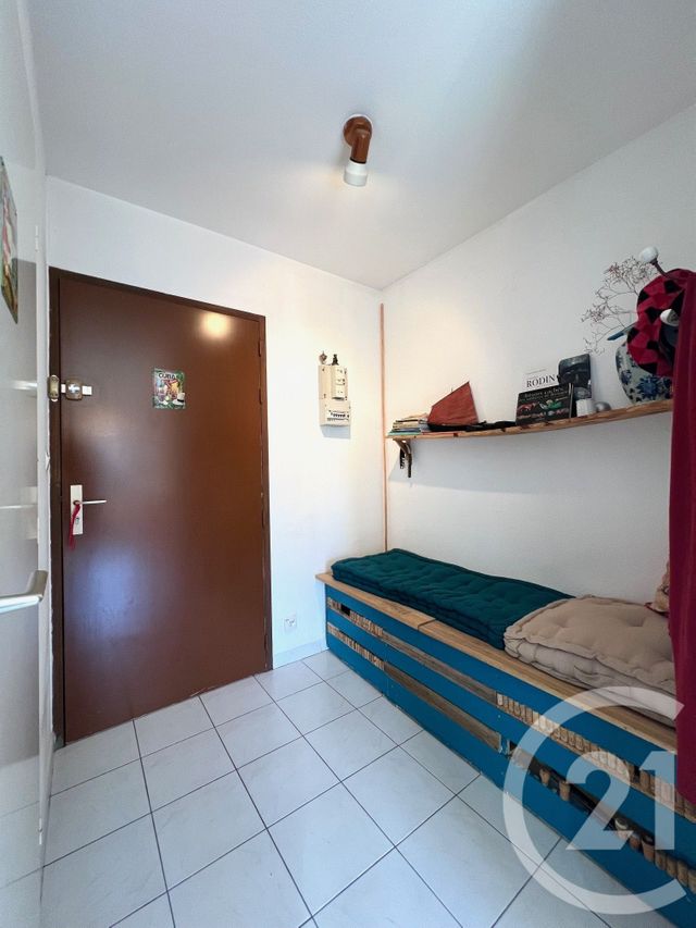 Appartement F1 à vendre - 1 pièce - 18 m2 - La Londe Les Maures - 83 - PROVENCE-ALPES-COTE-D-AZUR