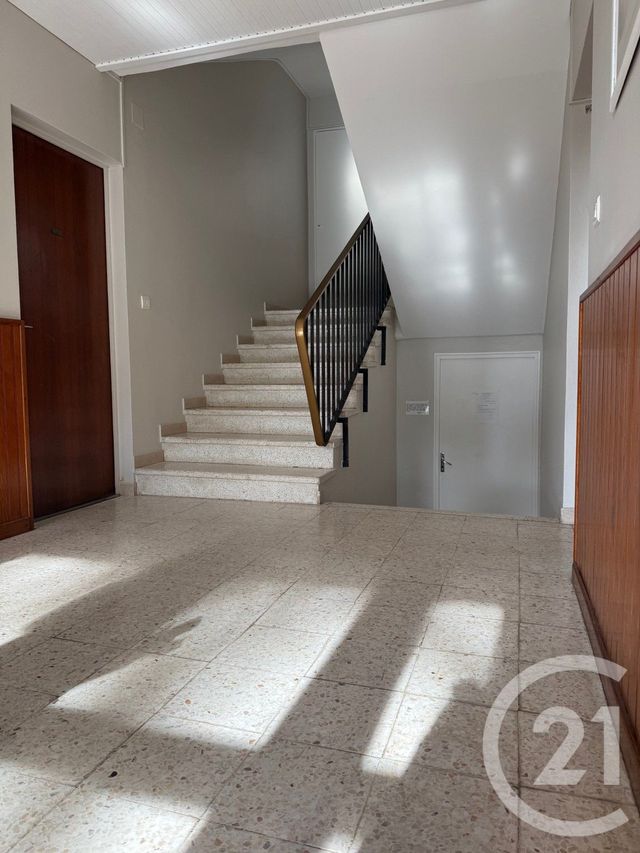 Appartement F2 &agrave; vendre - 3 pi&egrave;ces - 55 m2 - Toulon - 83 - PROVENCE-ALPES-COTE-D-AZUR