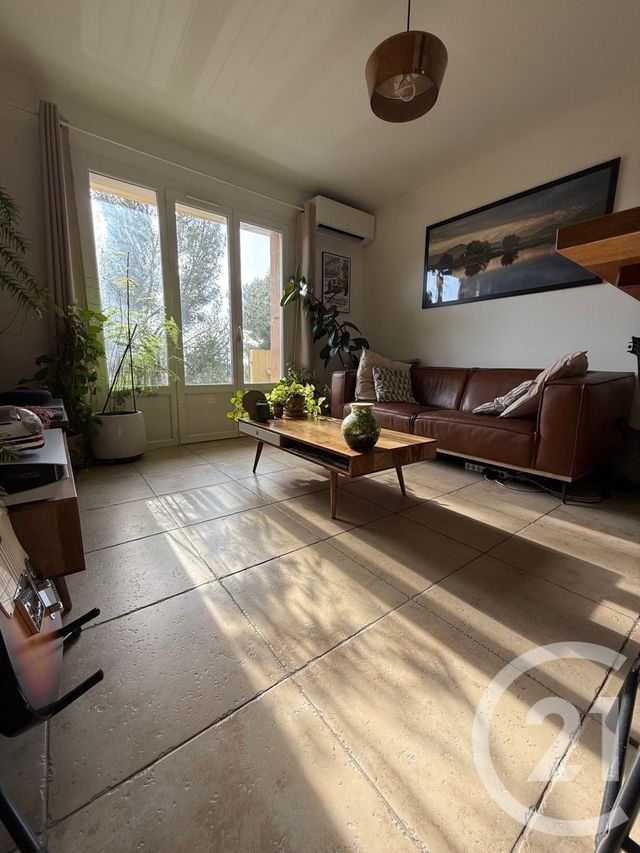 Appartement F2 &agrave; vendre - 3 pi&egrave;ces - 55 m2 - Toulon - 83 - PROVENCE-ALPES-COTE-D-AZUR