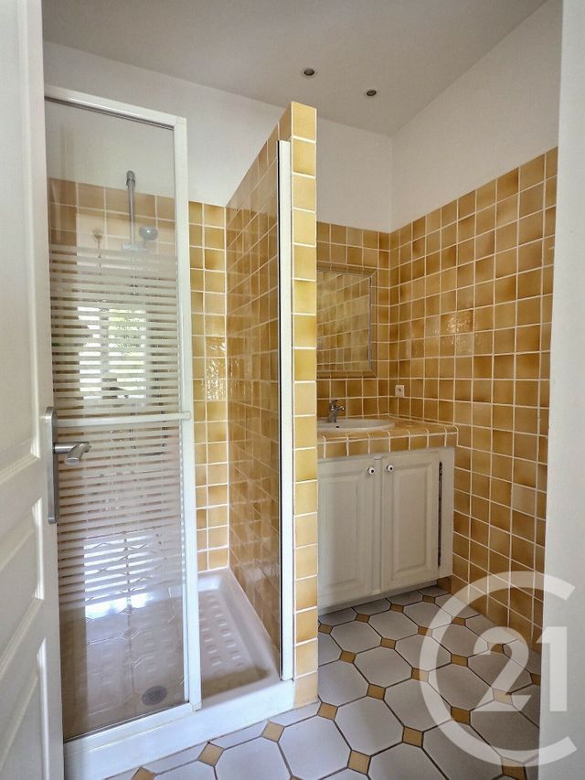Maison &agrave; vendre - 4 pi&egrave;ces - 121,17 m2 - La Londe Les Maures - 83 - PROVENCE-ALPES-COTE-D-AZUR