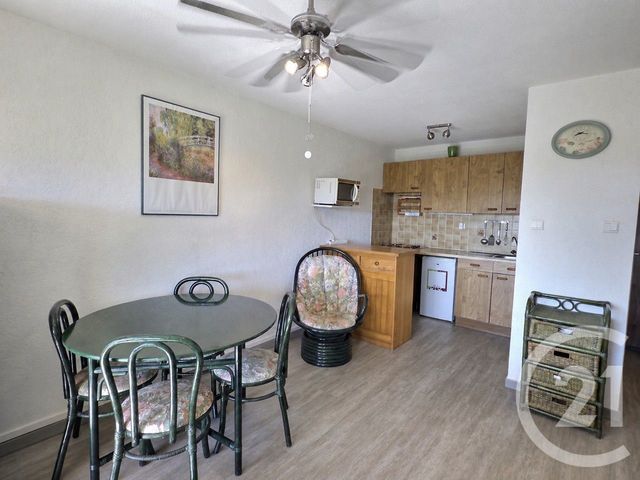 Appartement T2 &agrave; vendre - 2 pi&egrave;ces - 28,63 m2 - La Londe Les Maures - 83 - PROVENCE-ALPES-COTE-D-AZUR