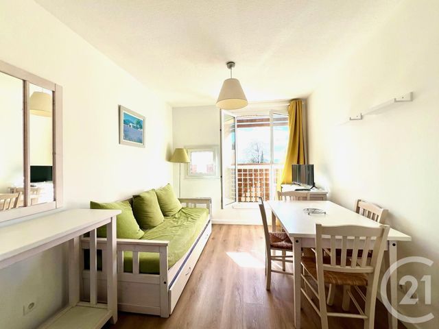 Appartement F2 &agrave; vendre - 2 pi&egrave;ces - 26,08 m2 - La Londe Les Maures - 83 - PROVENCE-ALPES-COTE-D-AZUR