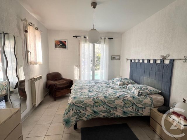 Maison &agrave; vendre - 7 pi&egrave;ces - 175 m2 - La Londe Les Maures - 83 - PROVENCE-ALPES-COTE-D-AZUR