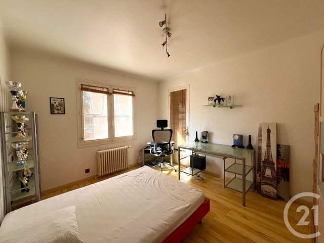 Maison &agrave; vendre - 7 pi&egrave;ces - 175 m2 - La Londe Les Maures - 83 - PROVENCE-ALPES-COTE-D-AZUR