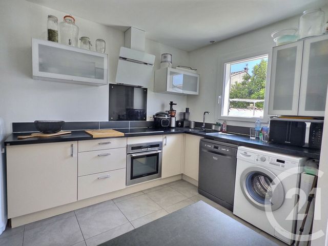 Maison &agrave; vendre - 3 pi&egrave;ces - 70,81 m2 - Hyeres - 83 - PROVENCE-ALPES-COTE-D-AZUR