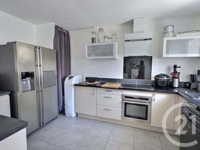 Maison &agrave; vendre - 3 pi&egrave;ces - 70,81 m2 - Hyeres - 83 - PROVENCE-ALPES-COTE-D-AZUR