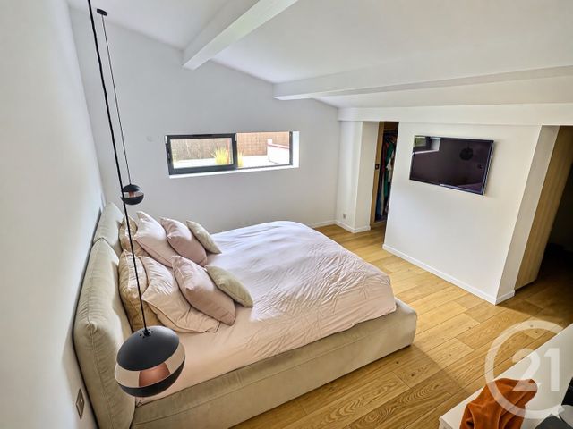 Maison &agrave; vendre - 5 pi&egrave;ces - 147,20 m2 - La Crau - 83 - PROVENCE-ALPES-COTE-D-AZUR