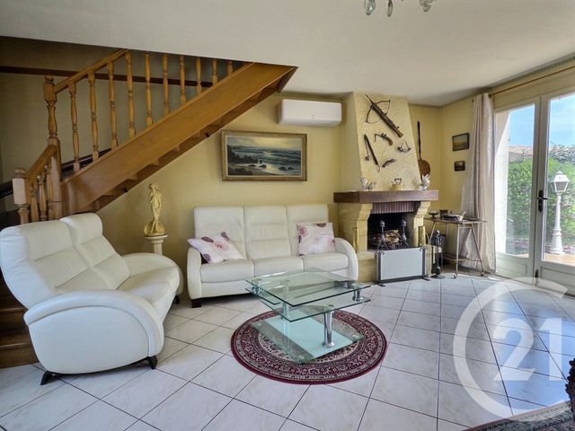 Maison &agrave; vendre - 4 pi&egrave;ces - 121,72 m2 - La Londe Les Maures - 83 - PROVENCE-ALPES-COTE-D-AZUR