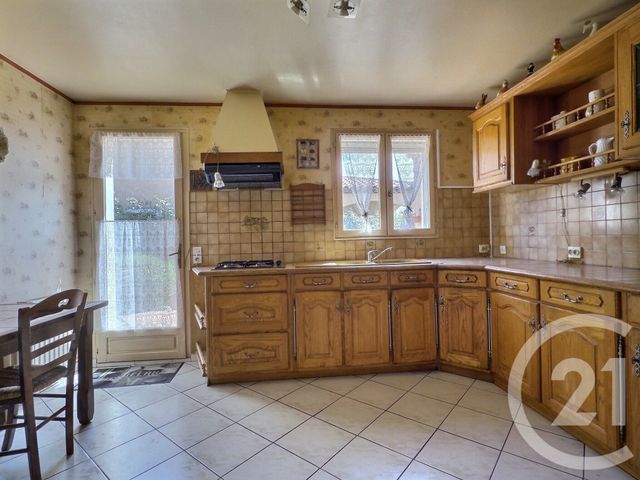 Maison &agrave; vendre - 4 pi&egrave;ces - 121,72 m2 - La Londe Les Maures - 83 - PROVENCE-ALPES-COTE-D-AZUR