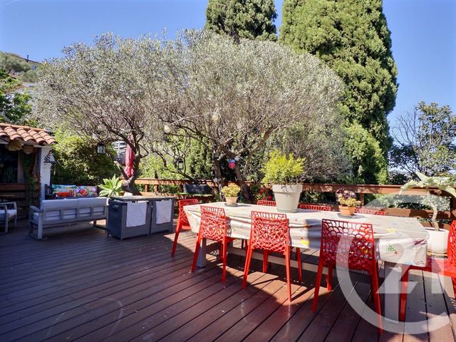 Maison &agrave; vendre - 5 pi&egrave;ces - 134,75 m2 - Cuers - 83 - PROVENCE-ALPES-COTE-D-AZUR
