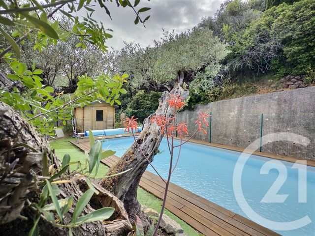 Maison &agrave; vendre - 5 pi&egrave;ces - 134,75 m2 - Cuers - 83 - PROVENCE-ALPES-COTE-D-AZUR