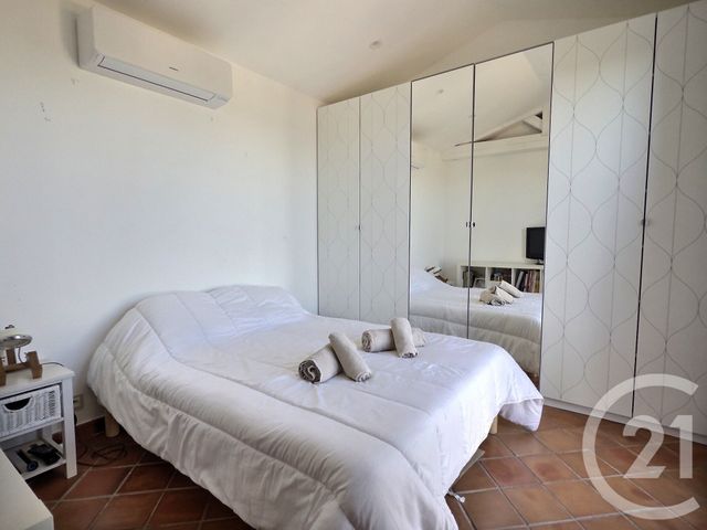 Maison &agrave; vendre - 5 pi&egrave;ces - 134,75 m2 - Cuers - 83 - PROVENCE-ALPES-COTE-D-AZUR