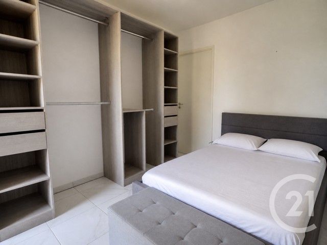 Appartement F2 &agrave; vendre - 2 pi&egrave;ces - 44,27 m2 - Hyeres - 83 - PROVENCE-ALPES-COTE-D-AZUR