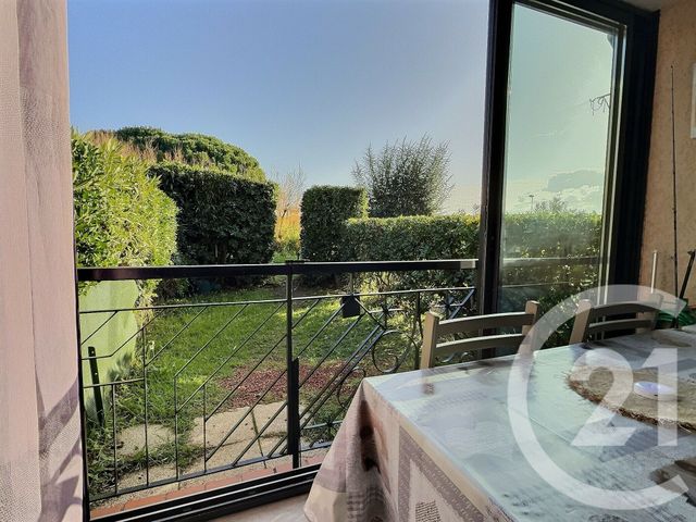 Appartement F2 &agrave; vendre - 2 pi&egrave;ces - 30,15 m2 - La Londe Les Maures - 83 - PROVENCE-ALPES-COTE-D-AZUR