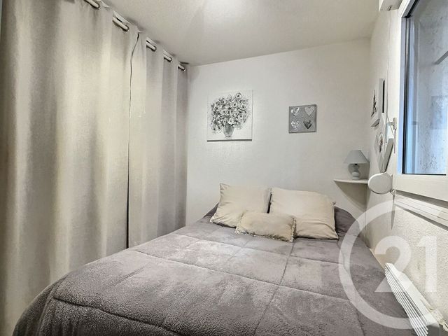 Appartement F2 &agrave; vendre - 2 pi&egrave;ces - 30,15 m2 - La Londe Les Maures - 83 - PROVENCE-ALPES-COTE-D-AZUR
