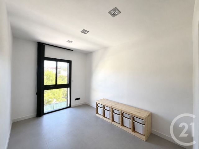 Maison &agrave; vendre - 4 pi&egrave;ces - 145 m2 - Pierrefeu Du Var - 83 - PROVENCE-ALPES-COTE-D-AZUR