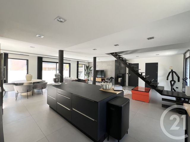 Maison &agrave; vendre - 4 pi&egrave;ces - 145 m2 - Pierrefeu Du Var - 83 - PROVENCE-ALPES-COTE-D-AZUR
