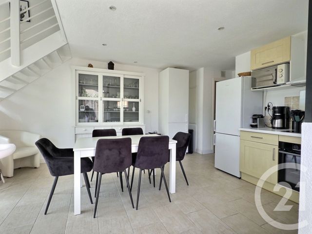 Maison &agrave; vendre - 3 pi&egrave;ces - 73,45 m2 - Bormes Les Mimosas - 83 - PROVENCE-ALPES-COTE-D-AZUR