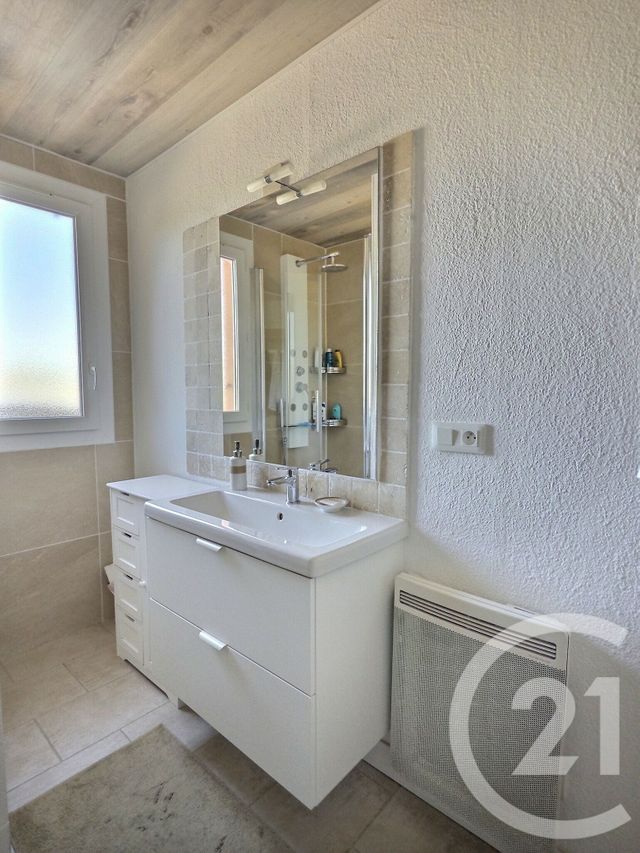 Maison &agrave; vendre - 3 pi&egrave;ces - 73,45 m2 - Bormes Les Mimosas - 83 - PROVENCE-ALPES-COTE-D-AZUR
