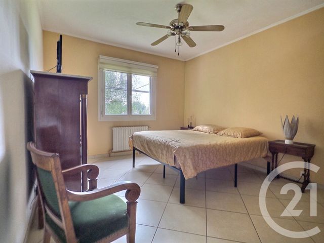 Maison &agrave; vendre - 5 pi&egrave;ces - 146 m2 - La Crau - 83 - PROVENCE-ALPES-COTE-D-AZUR