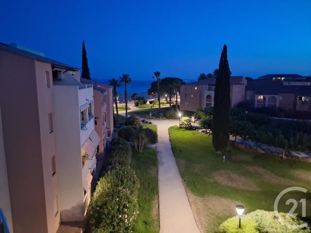 Appartement T2 &agrave; vendre - 2 pi&egrave;ces - 46,65 m2 - La Londe Les Maures - 83 - PROVENCE-ALPES-COTE-D-AZUR