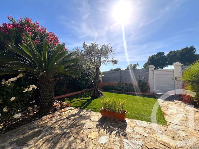 Maison &agrave; vendre - 4 pi&egrave;ces - 84,10 m2 - La Londe Les Maures - 83 - PROVENCE-ALPES-COTE-D-AZUR